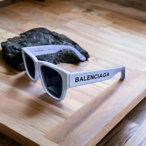 BALENZIAGA
