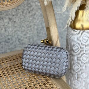 BOTTEGA