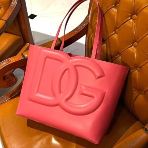 D & G