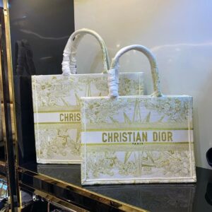 Design Book Tote Bag 36 for women - Dubai Fashion LUX