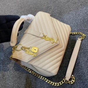 Design College Medium Chain quilted leather shoulder bag - Dubai Fashion LUX