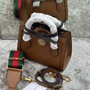 Design Diana Mini leather tote bag - Dubai Fashion LUX