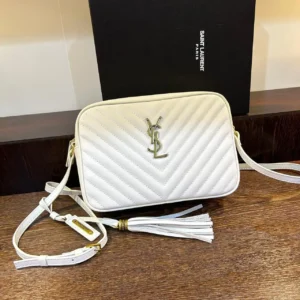 Design Lou medium quilted leather shoulder bag - Dubai Fashion LUX