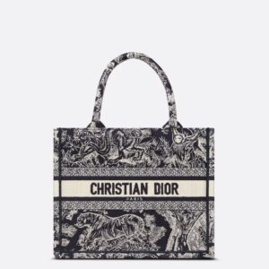 Design SMALL BOOK TOTE Blue and White Toile de Jouy Reverse Embroidery (26.5 x 21 x 14 cm) - Dubai Fashion LUX