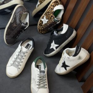 GOLDEN GOOSE