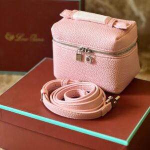 LORO PIANA