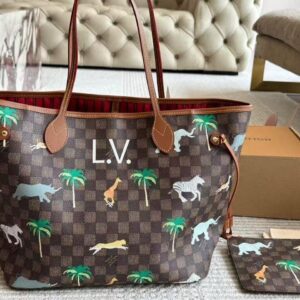 LOUIS VUITTON