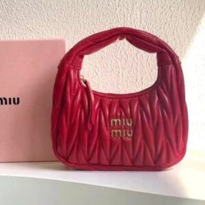 MIU MIU