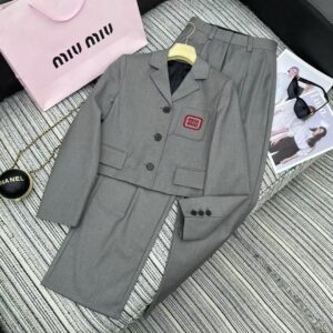 MIU MIU