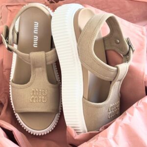 MIU MIU