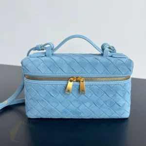 Bottega Veneta Intrecciato Leather Cassette Bag | Super Master Quality | [Color Name] | Official Style - Luxury Master Copy Dubai