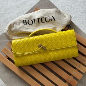 Buy Bottega Veneta Andiamo Clutch Yellow |Dubai Luxury items