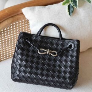 Buy Bottega Veneta Andiamo Small Black Bag |Dubai Luxury Items