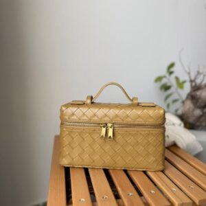 Buy Bottega Veneta Bang Bang Naturel Gold |Dubai Luxury items