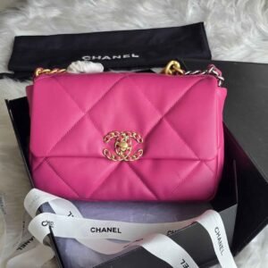 CHANEL 19 Medium Pink Quilted Lambskin Leather Flap Shoulder Bag - Dubai Luxury Items