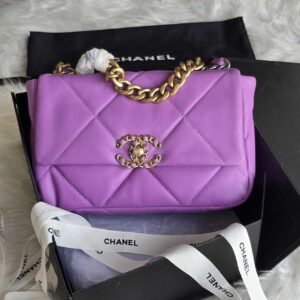 CHANEL 19 Medium Purple Quilted Lambskin Leather Flap Shoulder Bag - Dubai Luxury Items
