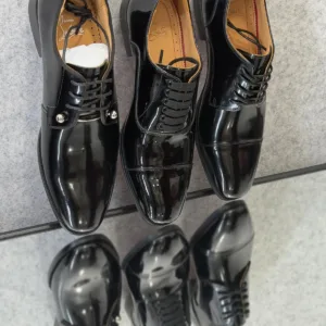 Christian Louboutin Greggo Patent Leather Oxford Shoes - Luxury Master Copy Dubai