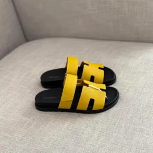 Hermès Chypre slides - Luxury Master Copy Dubai