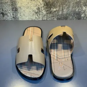 Hermes men Slides - Luxury Master Copy Dubai