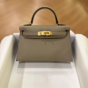 Hermes Mini Kelly 20 Etoupe Epsom Leather GHW - Dubai Luxury Items